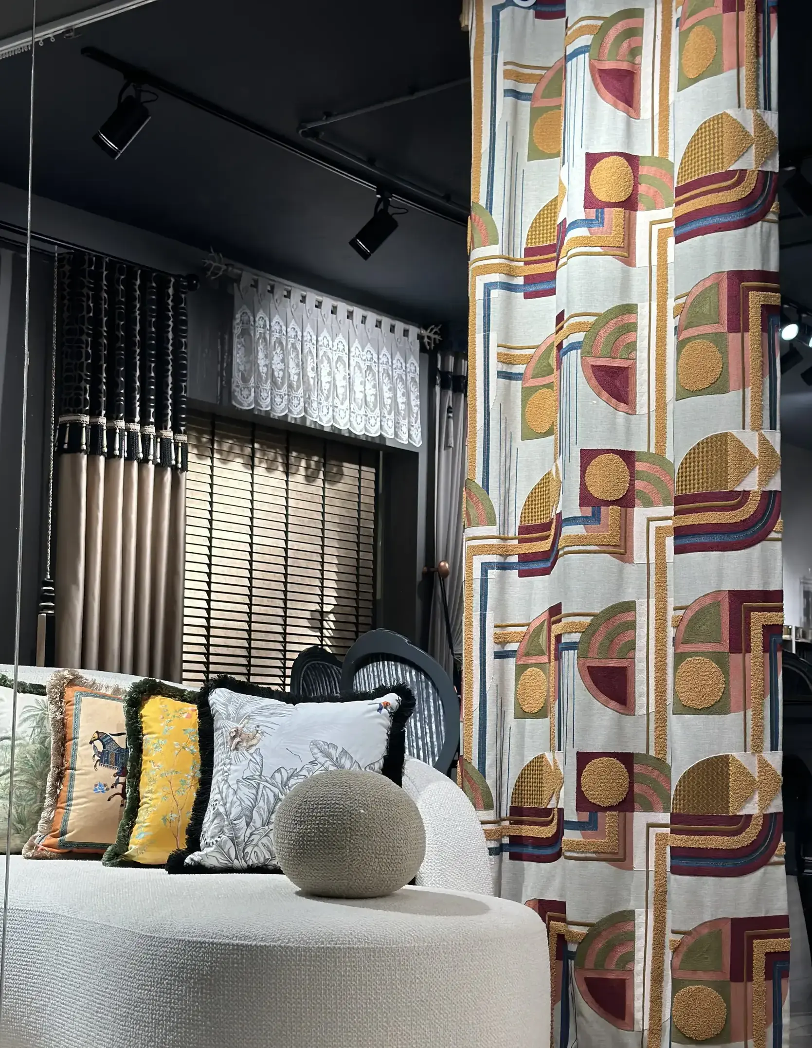 Yaşar Perde Showroom